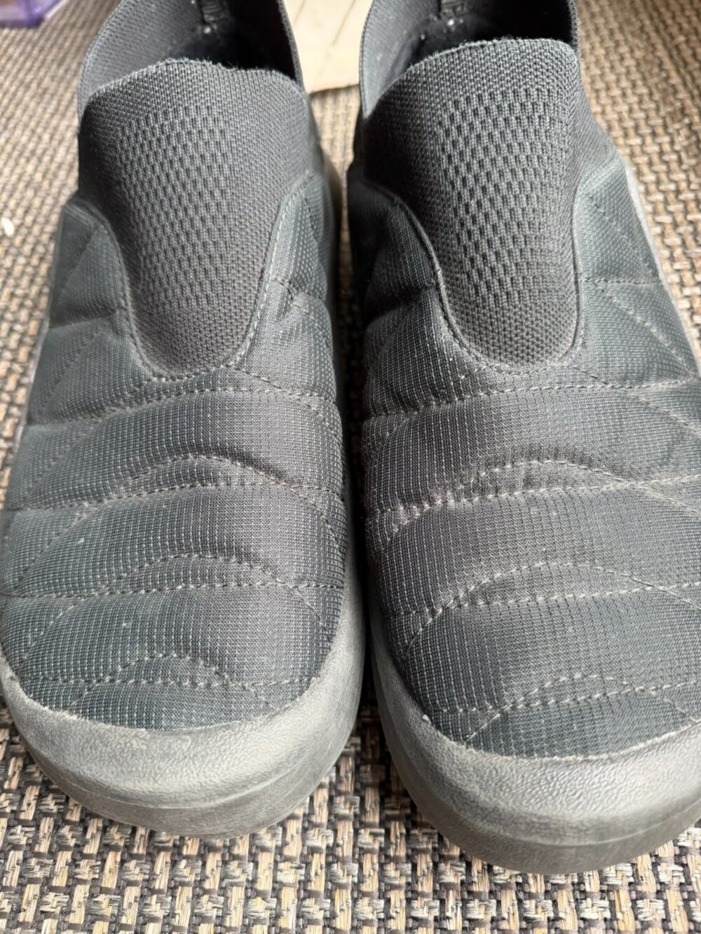Mens Size 12 Oboz Slip on Hiking Shoes